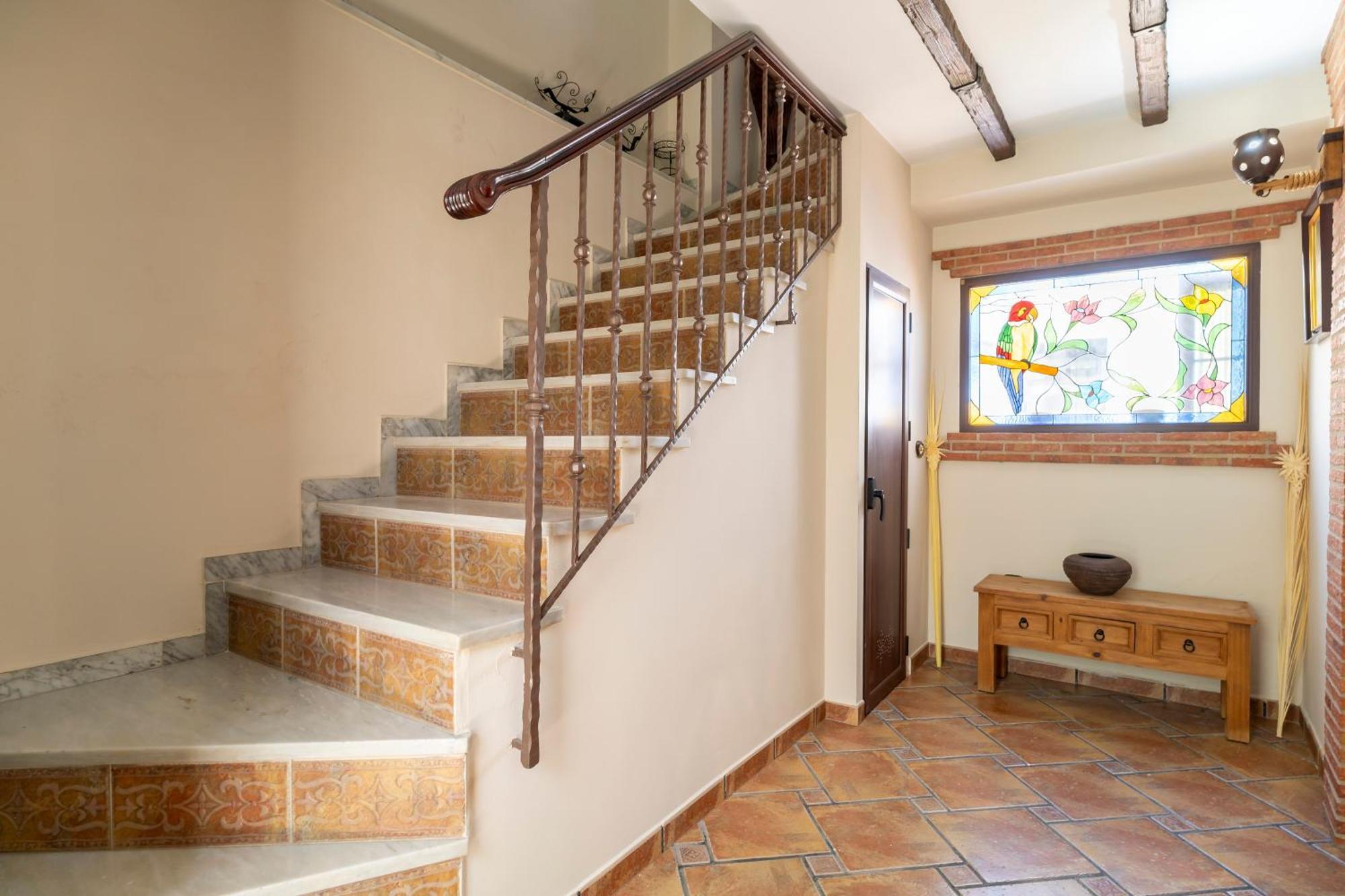 Casa Con Patio Y Terraza En Barrio Historico De La Villa, Junto Al Adarve Priego De Cordoba Exterior photo